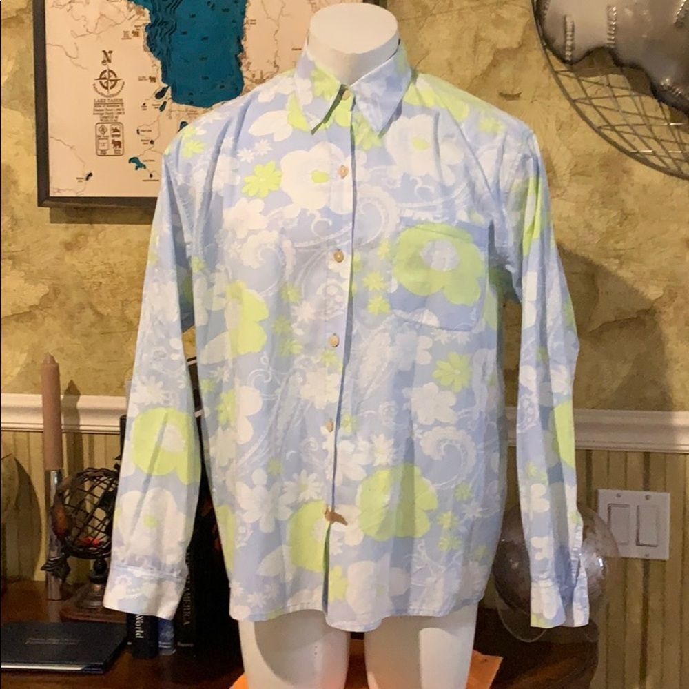 Totem by the Sea Men’s casual button down